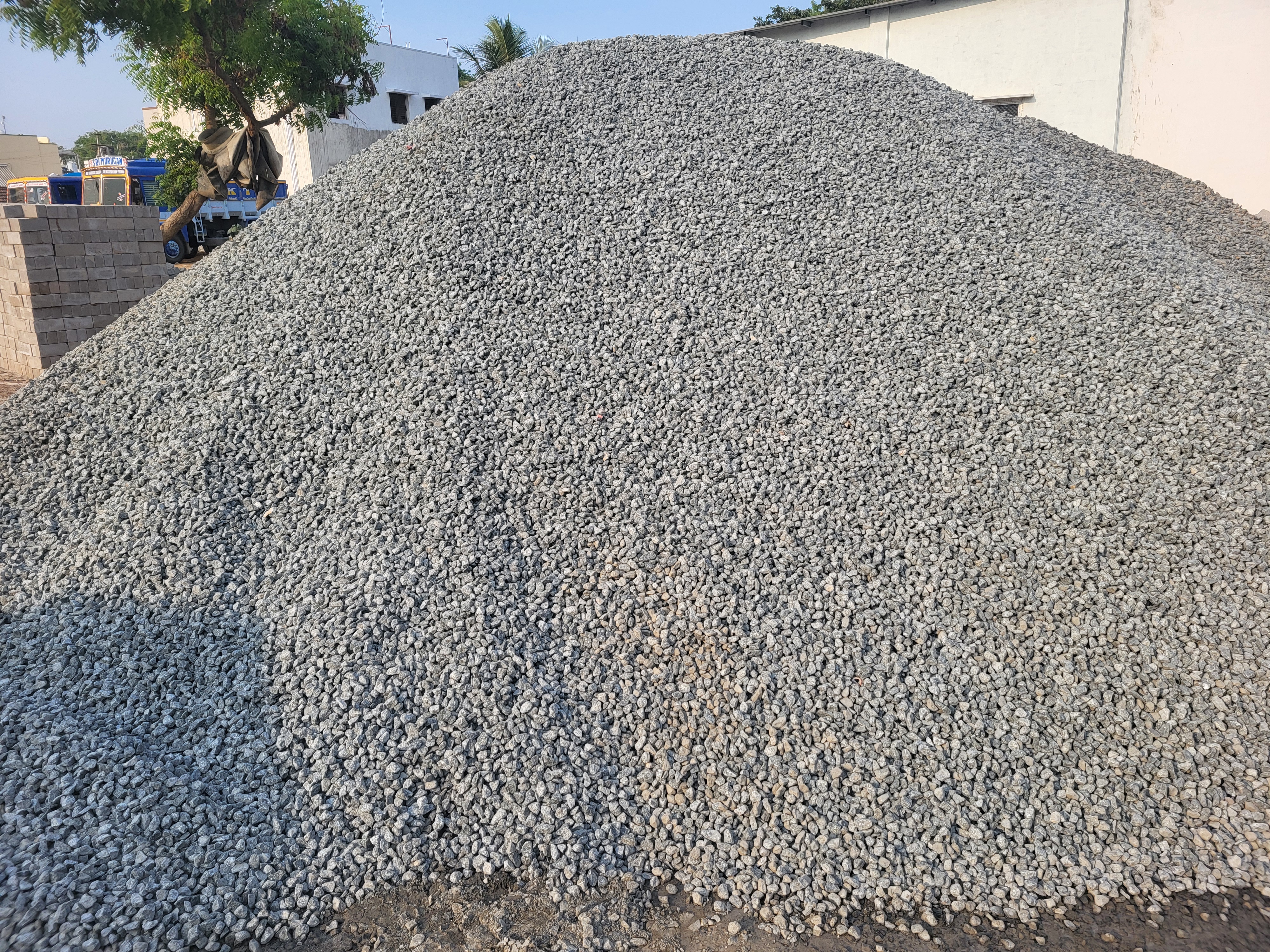 sand and building materials